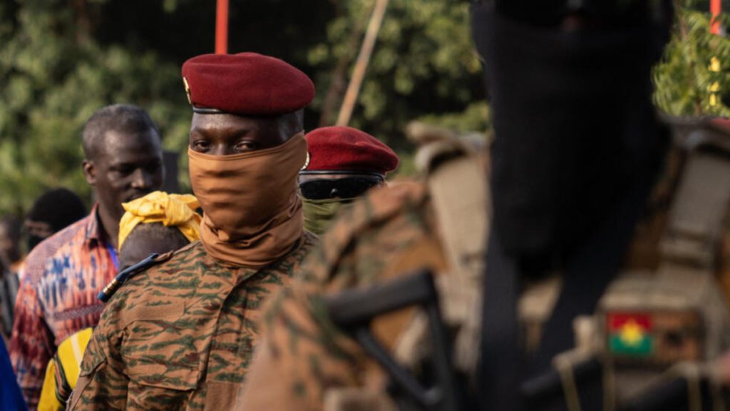 Burkina Faso larmee nationale realise un veritable exploit apres le depart force des troupes francaises