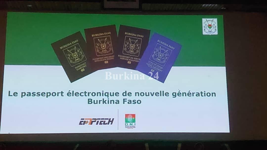 Un nouveau passeport doté d’une puce électronique pour les burkinabè