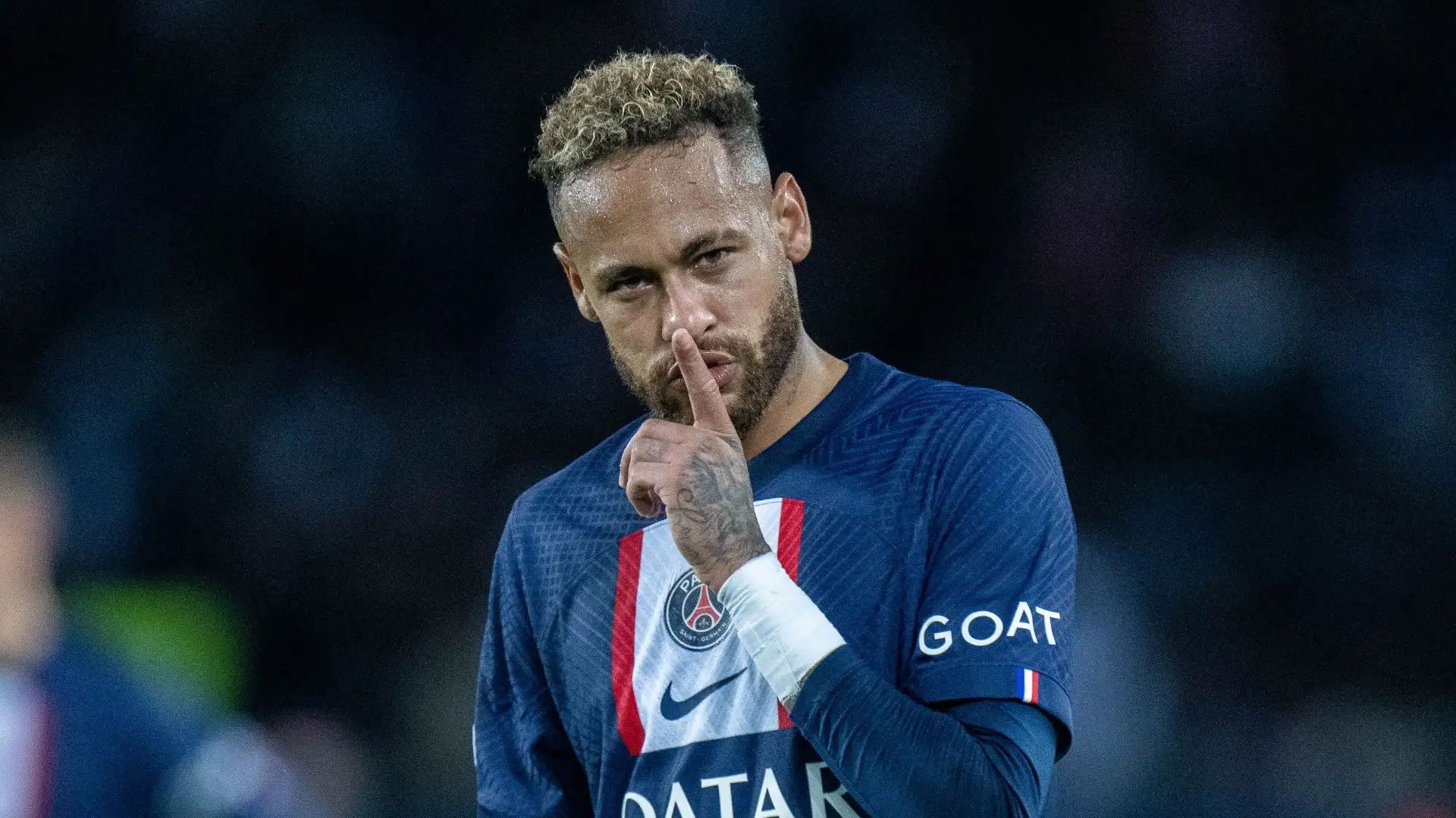 Neymar : nouvelle polémique sur sa vie intime (14)