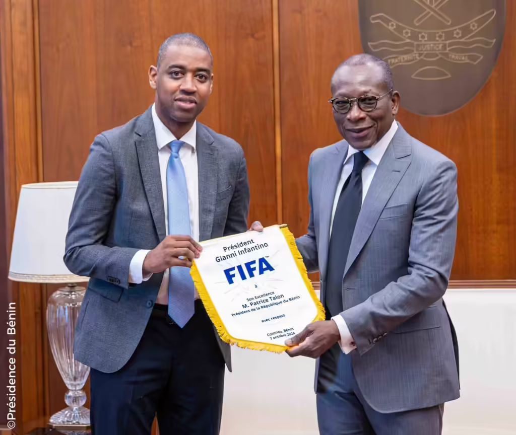 240170356152001728413299 jpeg