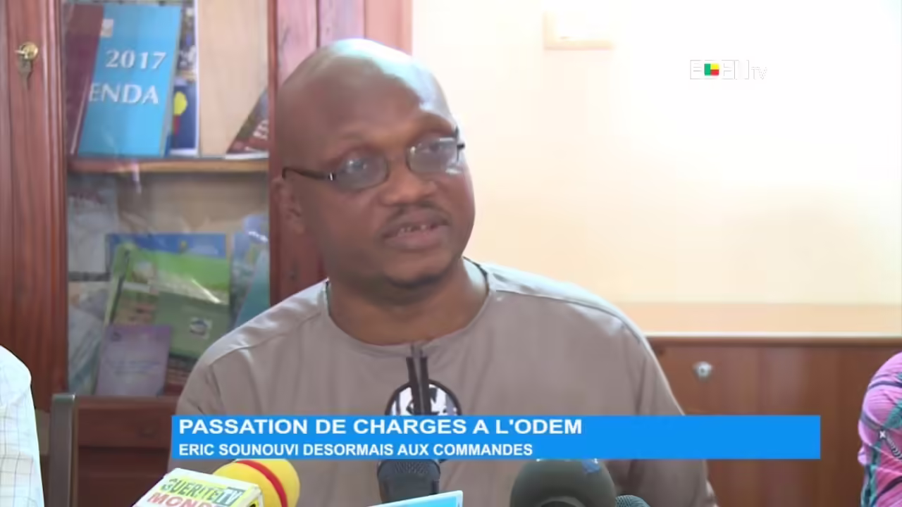 Obsèques d’Éric Sounouvi : Hommage au Journaliste Béninois (2)