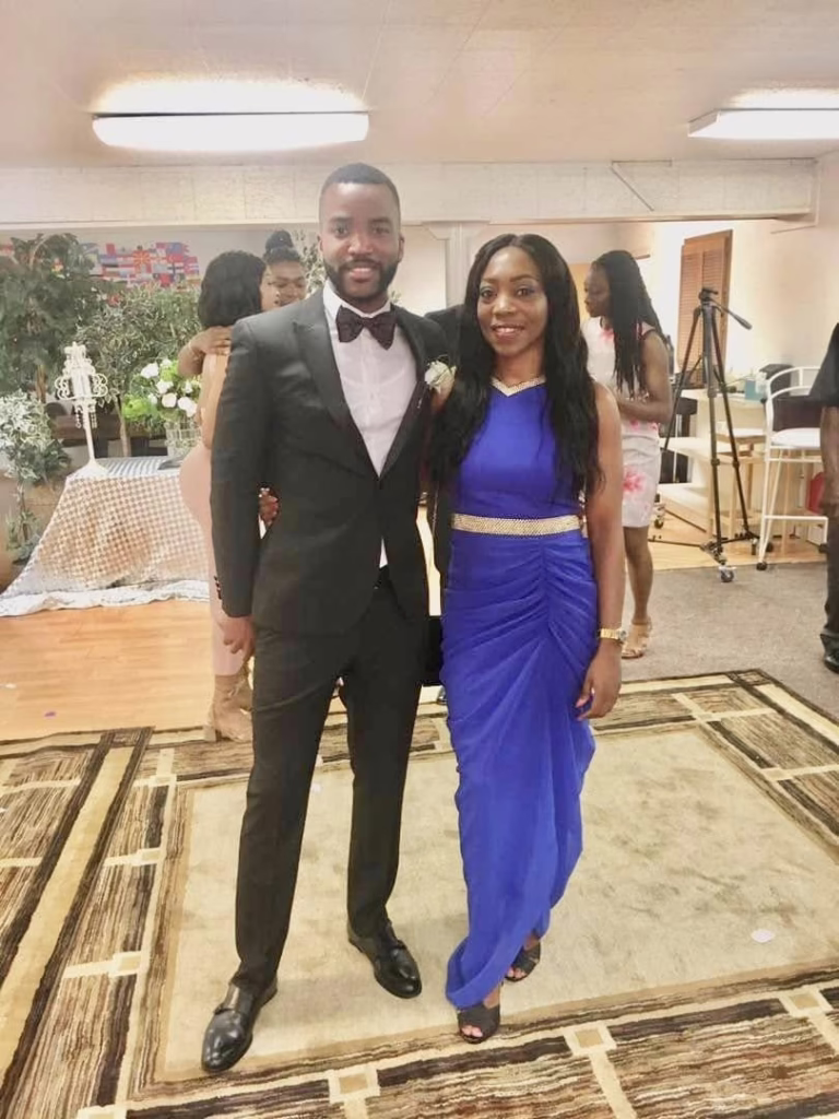 Le couple du docteur qui s'est suicide, Ikenna Erinne avec sa femme